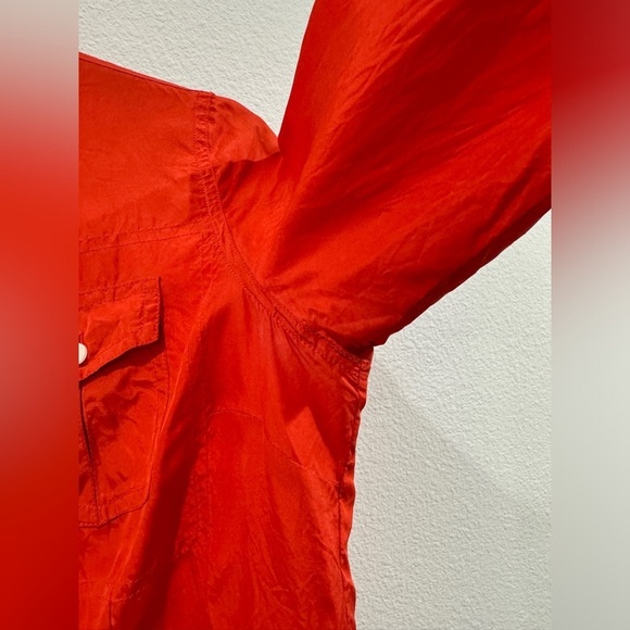 Tommy Hilfiger 100% Silk Burnt Orange Button Front Collared Blouse Shirt Size 4P - Picture 6 of 17